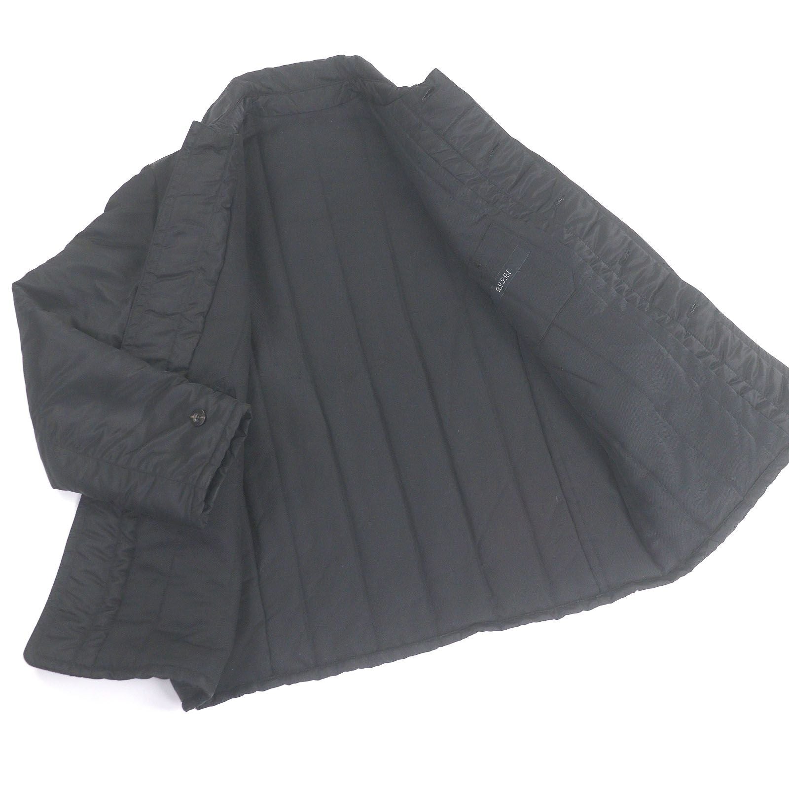 □Gucci Vintage Tom Ford Period Logo Button Batting