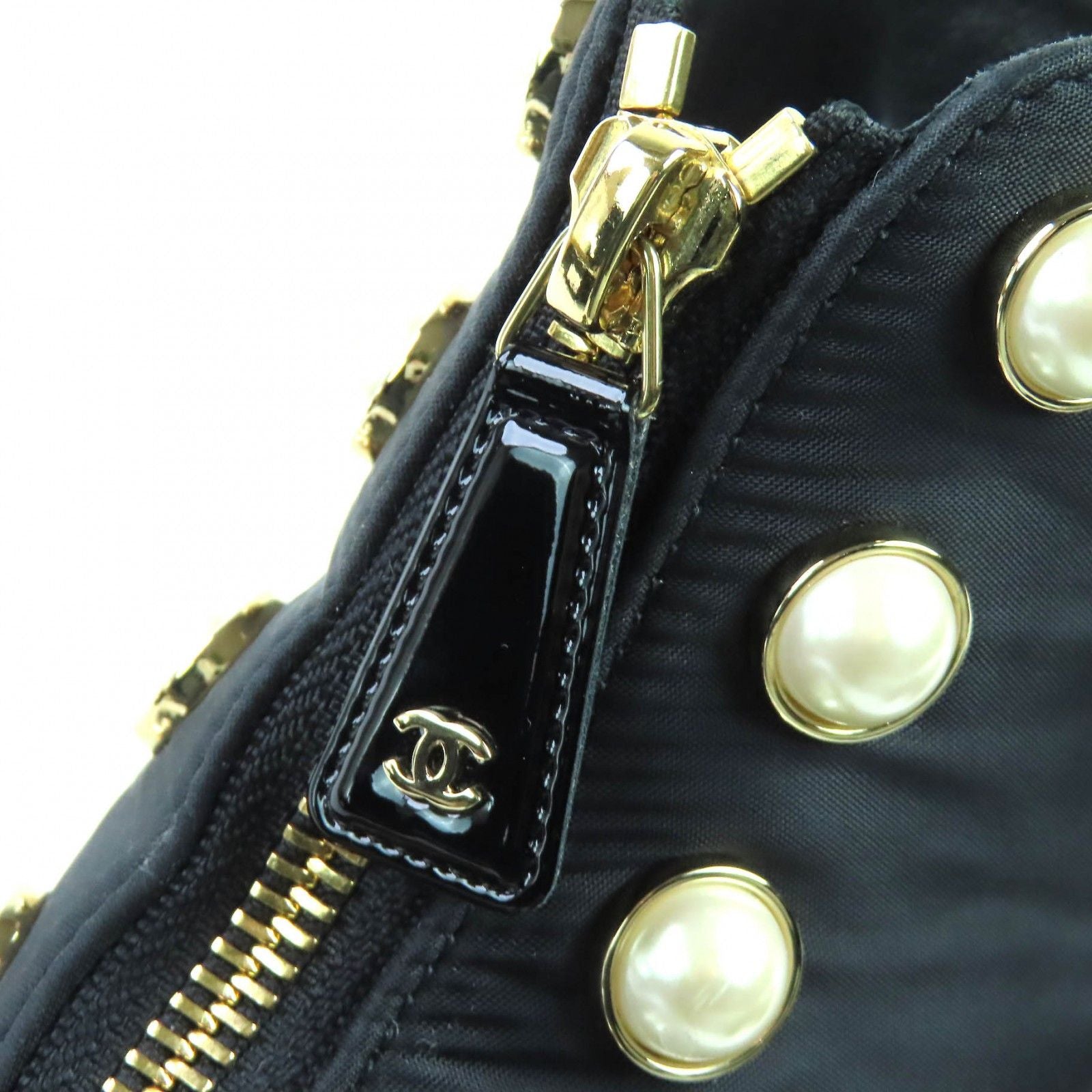 Extremely △Chanel G45183 23b Coco Mark Pearl Front