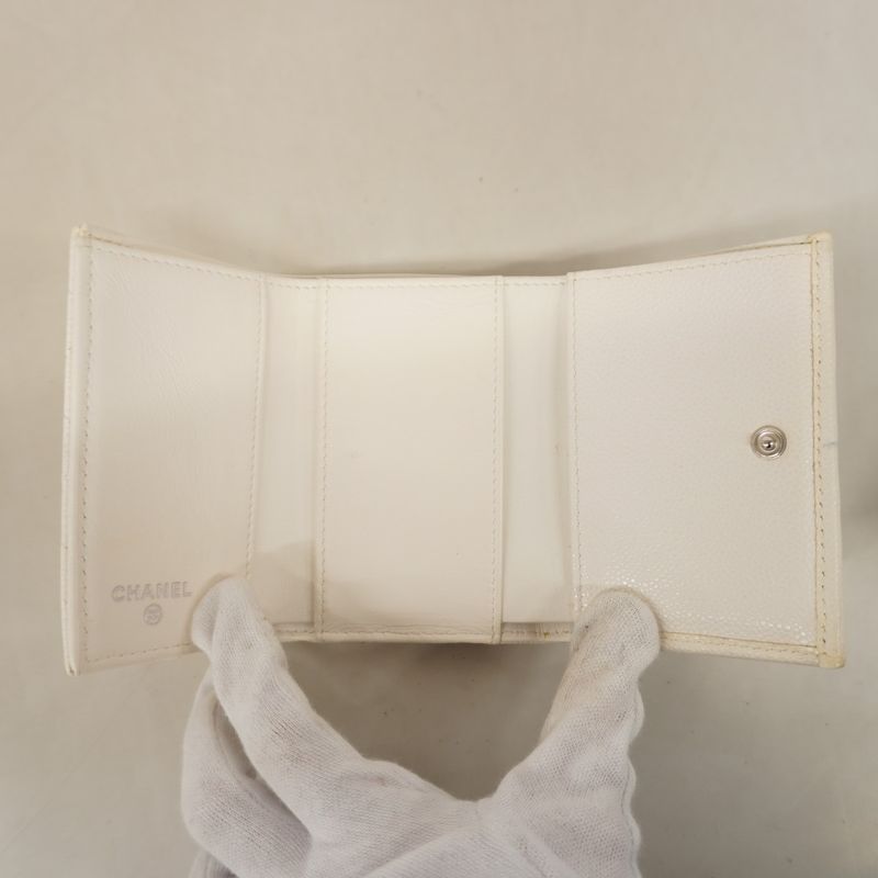 Chanel Trifold Wallet Matelasse Caviar Skin White Silver Hardware Women's