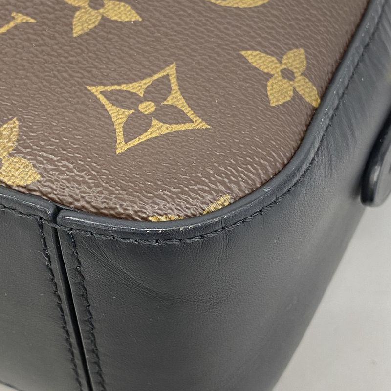 Louis Vuitton Shoulder Bag Monogram Saintonge M43555 Brown Noir Black Women's