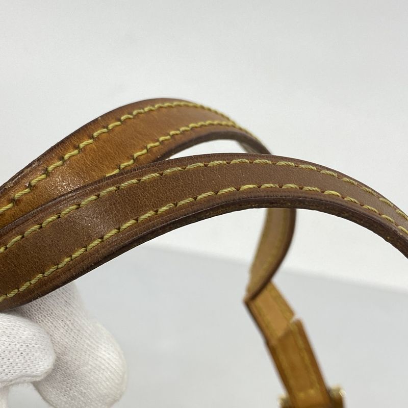 Louis Vuitton Handbag Vernis Bedford M91006 Beige Ladies