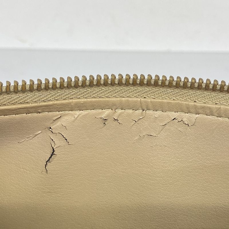 Louis Vuitton Handbag Vernis Bedford M91006 Beige Ladies