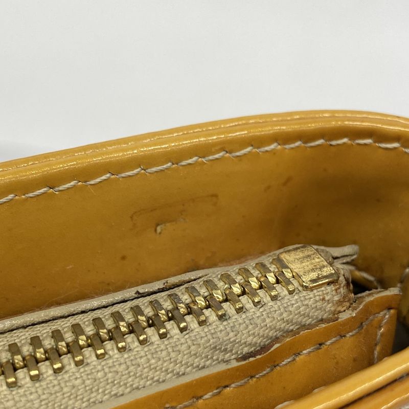 Louis Vuitton Tote Bag Vernis Houston M91004 Beige Ladies