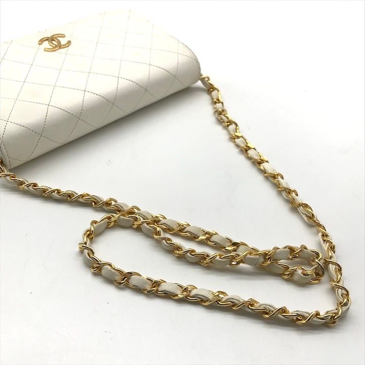 Chanel Quilted CC Logo Push Lock Chain Shoulder Bag Lambskin White
