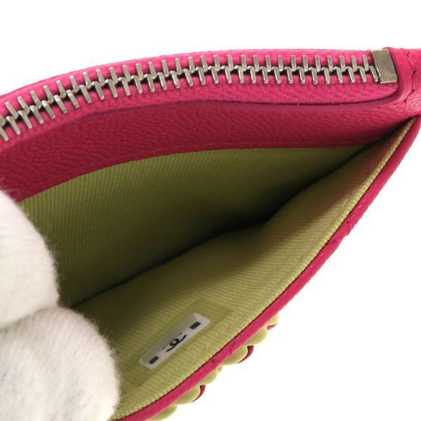 Chanel 19 Caviar Matelasse Card Case