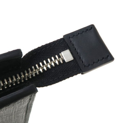 Gucci GG Supreme Clutch Bag 475316