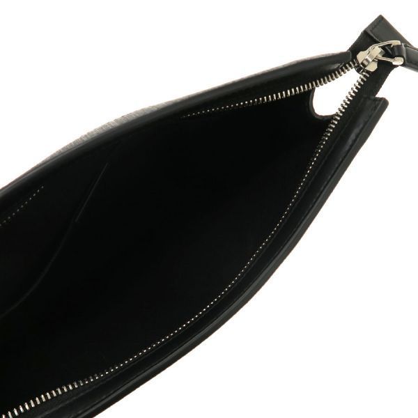 Gucci GG Supreme Clutch Bag 475316