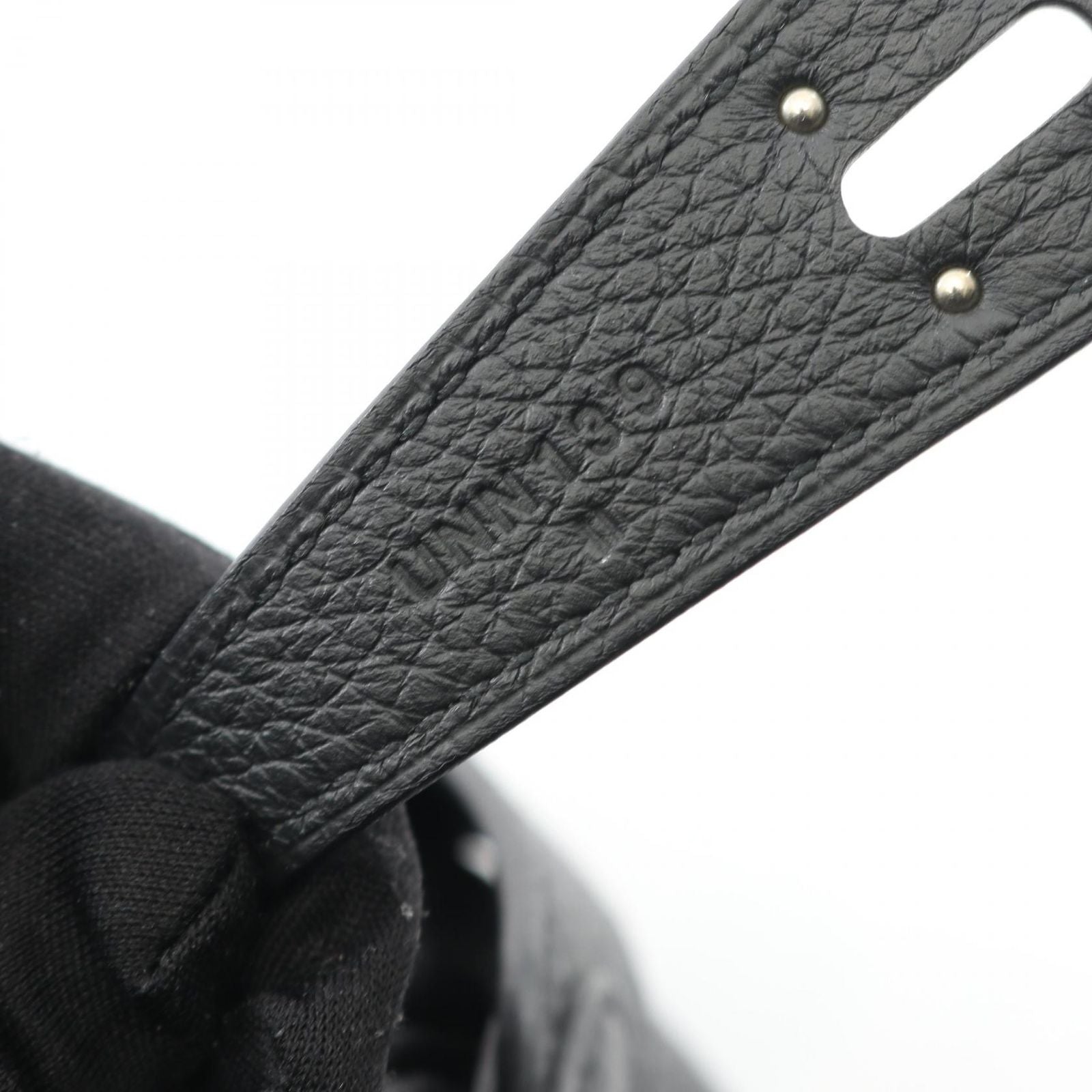 Hermes Shoulder Bag Lindy 26 073428ck Black Leather Lindy 26 Taurillon Clemence