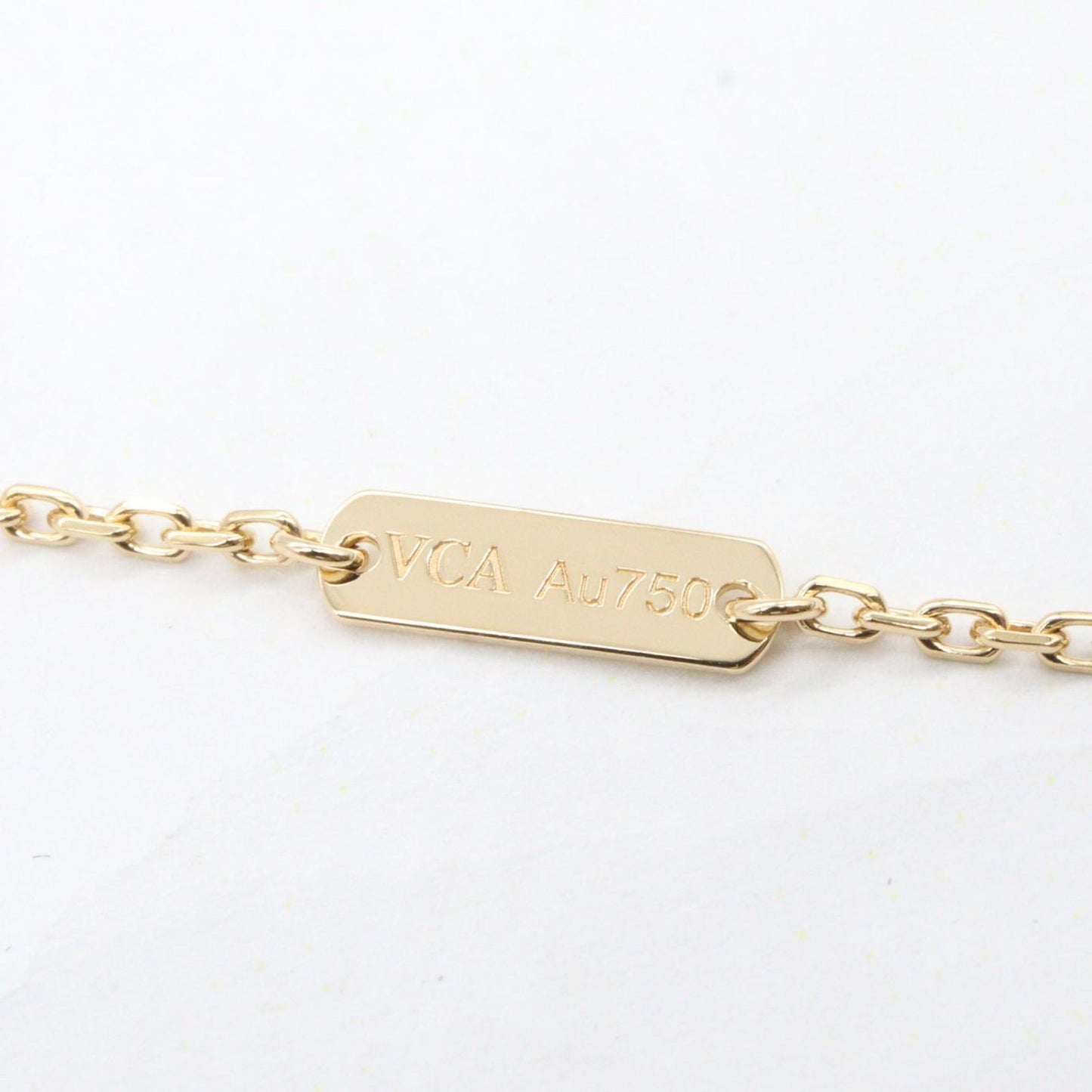 Van Cleef & Arpels Necklace Vintage Alhambra Mother of Pearl 1pd Necklace Neck