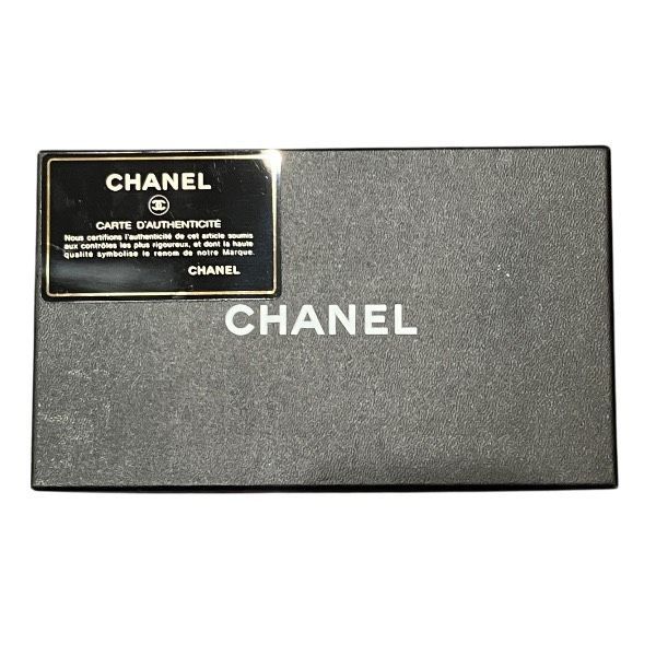 Chanel Caviar Skin Ivory Bifold Wallet Ladies