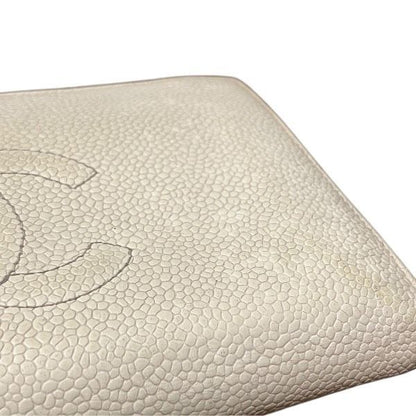 Chanel Caviar Skin Ivory Bifold Wallet Ladies