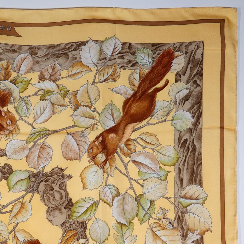 Hermes Kare90 Casse Noisette Nutcracker Silk Beige Women's Scarf