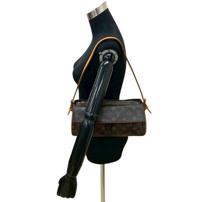 Louis Vuitton Monogram Leather One Shoulder Bag Semi-shoulder