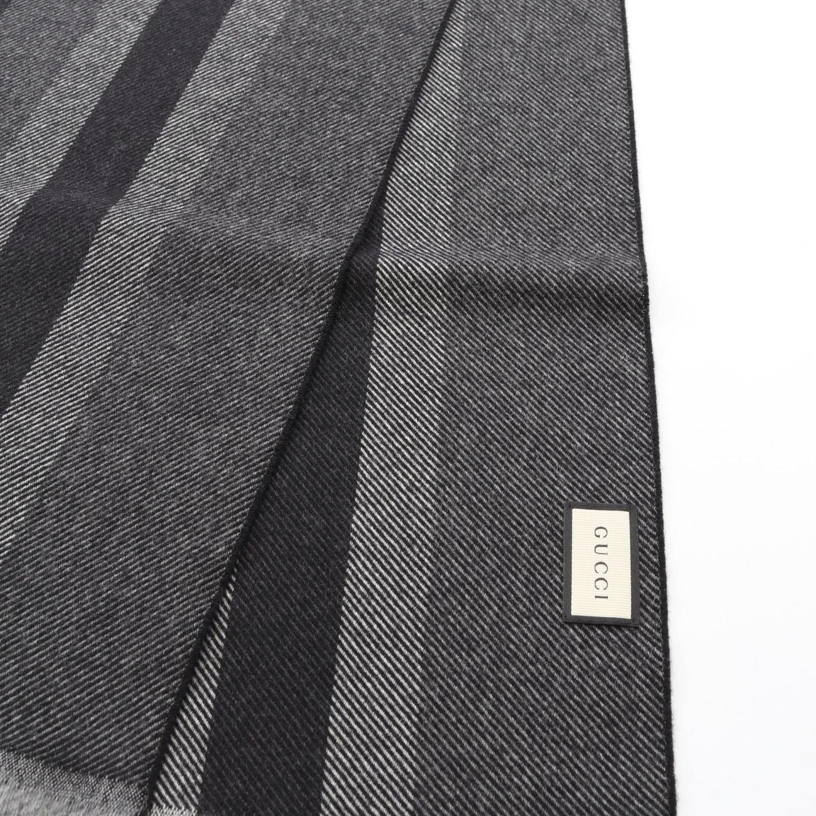 Gucci Muffler 3875744g2001361 Gray Wool Muffler Unisex New