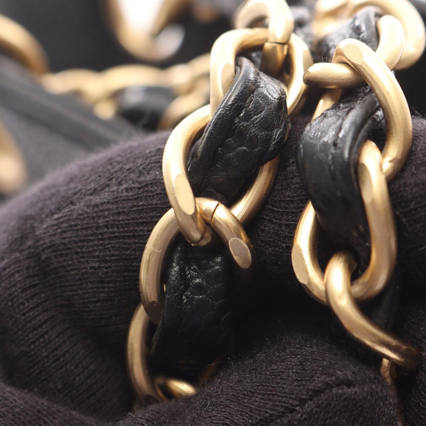 Chanel Shoulder Bag Matelasse A15688 Black Caviar Skin (grained Calf) Matelasse