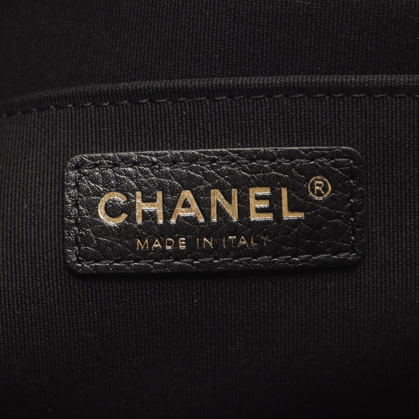 Chanel Shoulder Bag Maxi Flap Matelasse Black Leather Matelasse Maxi Flap Chain