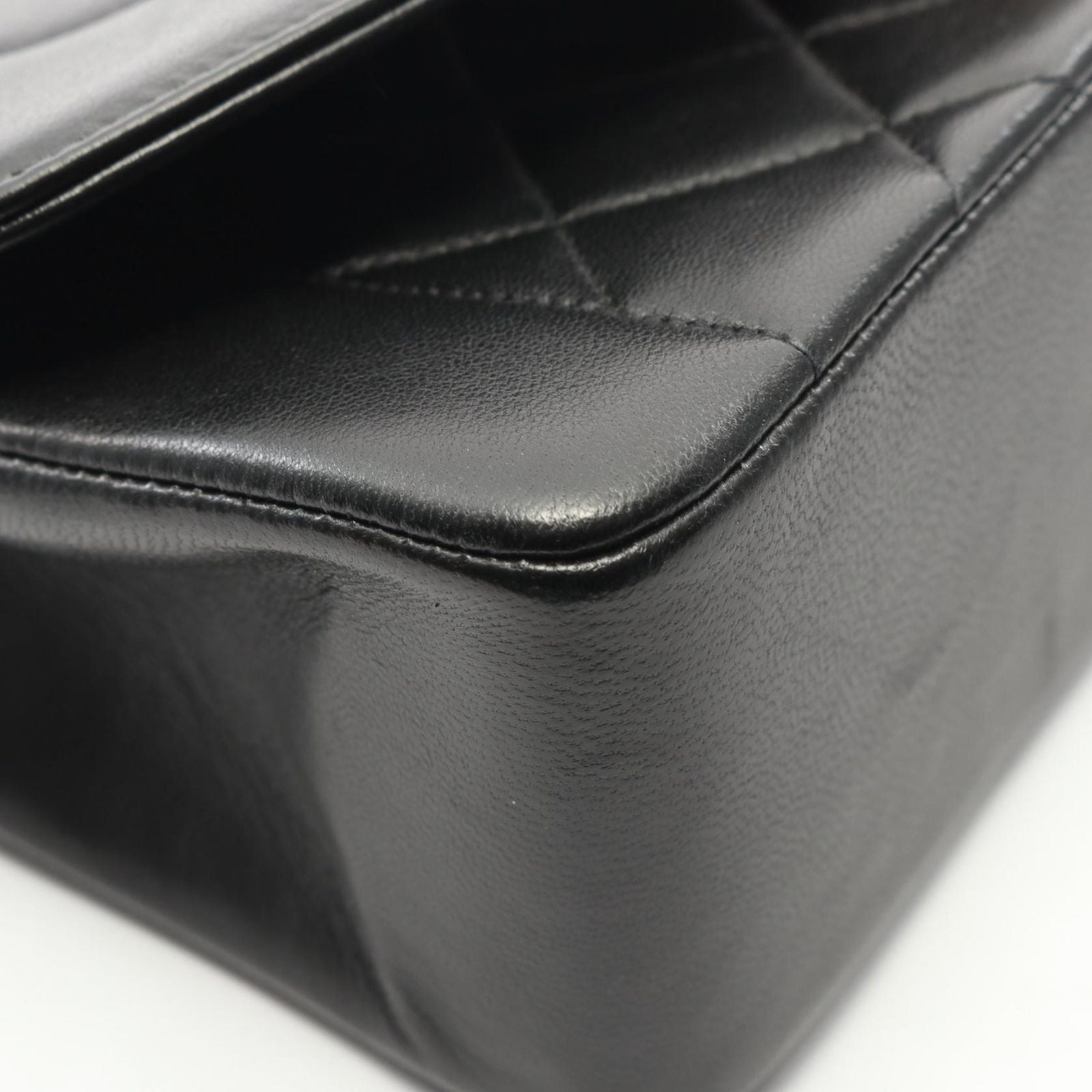 Chanel Shoulder Bag Matelasse Diana Flap Black Lambskin Matelasse Diana Chain