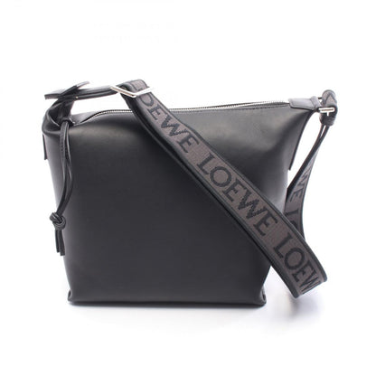 Loewe Shoulder Bag Cubi Small B906q63x041100 Black Leather Shoulder Bag Unisex