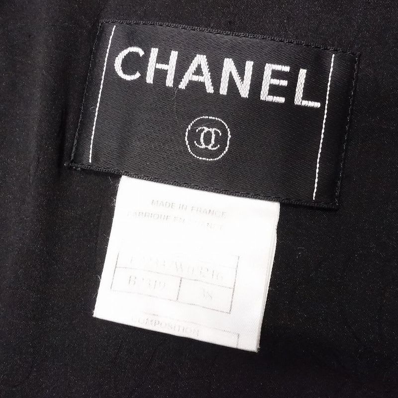 Chanel Cashmere Blend Short Length Zip Jacket Cropped CC Studs 38 M 00S