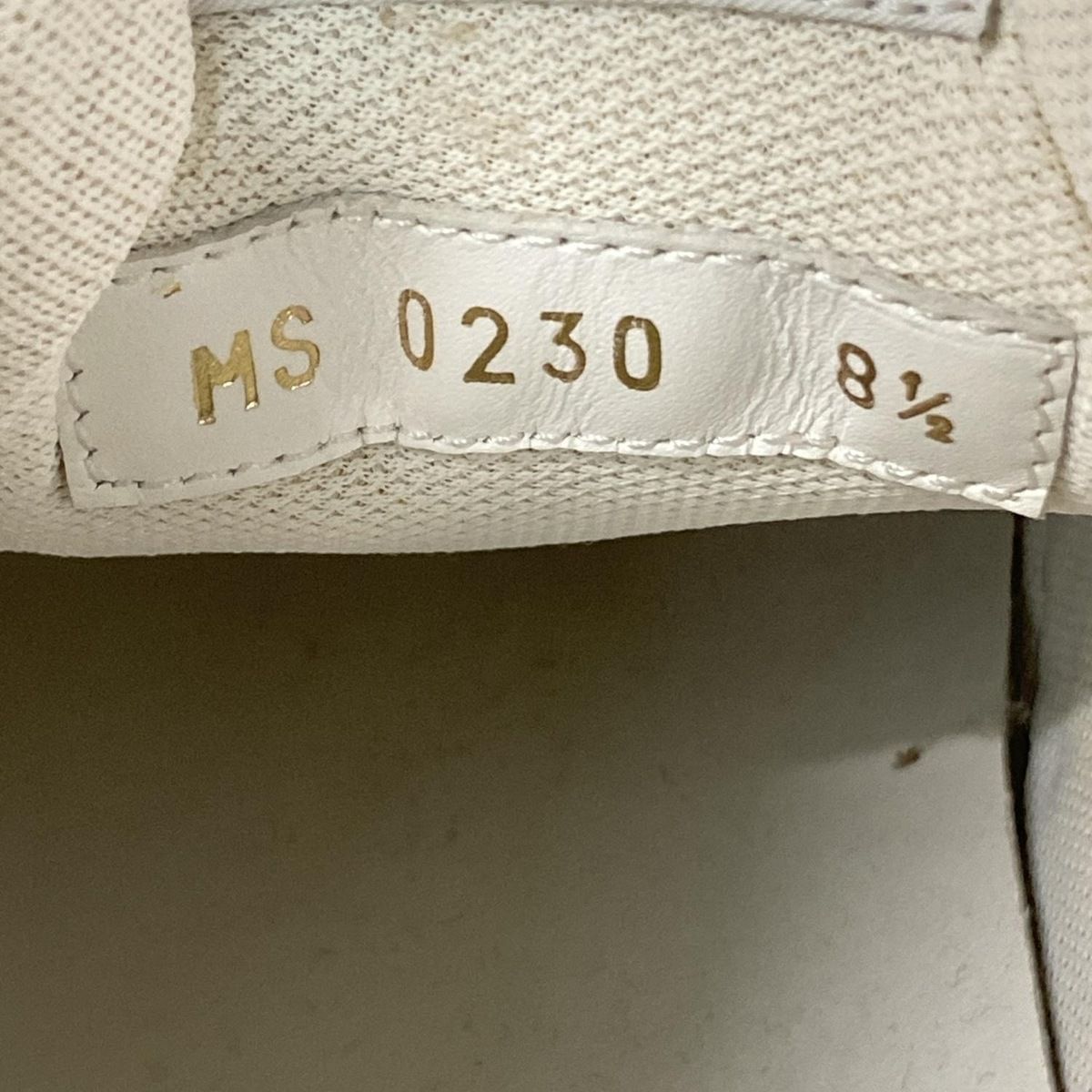 Louis Vuitton Sneakers 8 1/2 Men's Rivoli Line White X Silver Leather