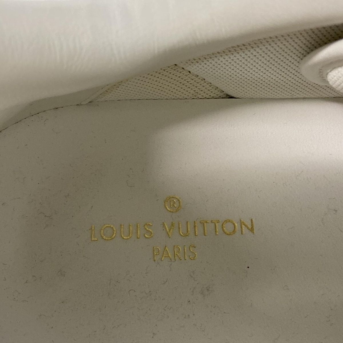 Louis Vuitton Sneakers 8 1/2 Men's Rivoli Line White X Silver Leather