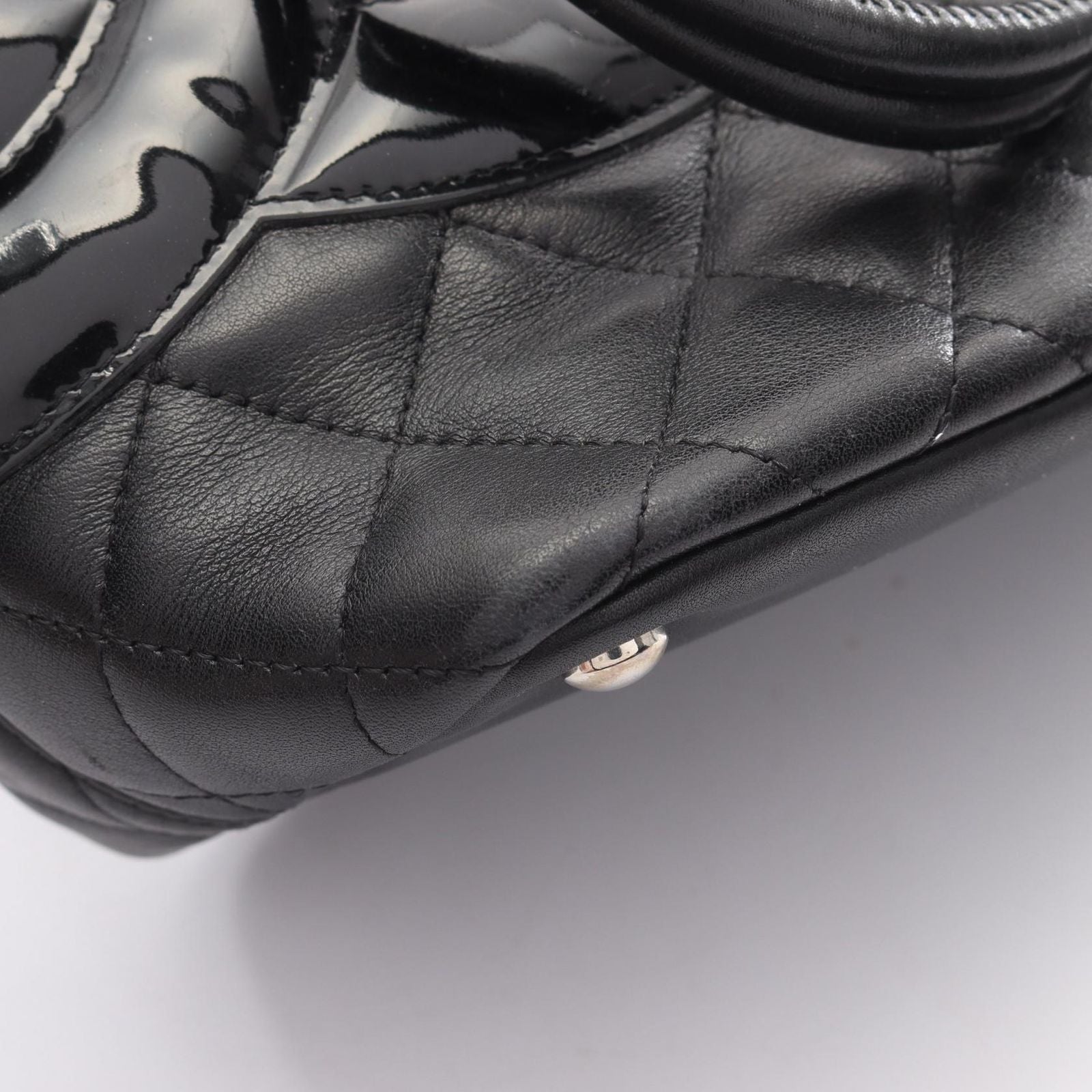 Chanel Tote Bag Cambon Line Medium Black/black Enamel Leather Patent Leather