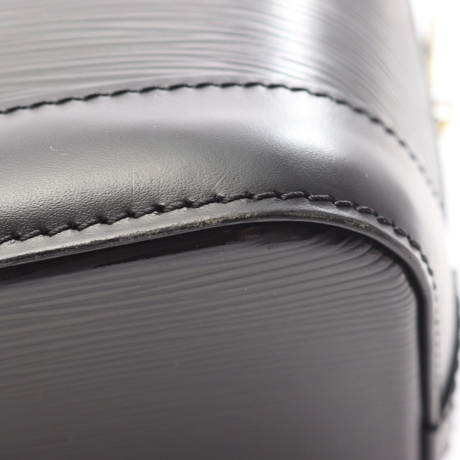 Louis Vuitton Handbag Alma Epi Noir M52142 Noir Leather Alma Women's a