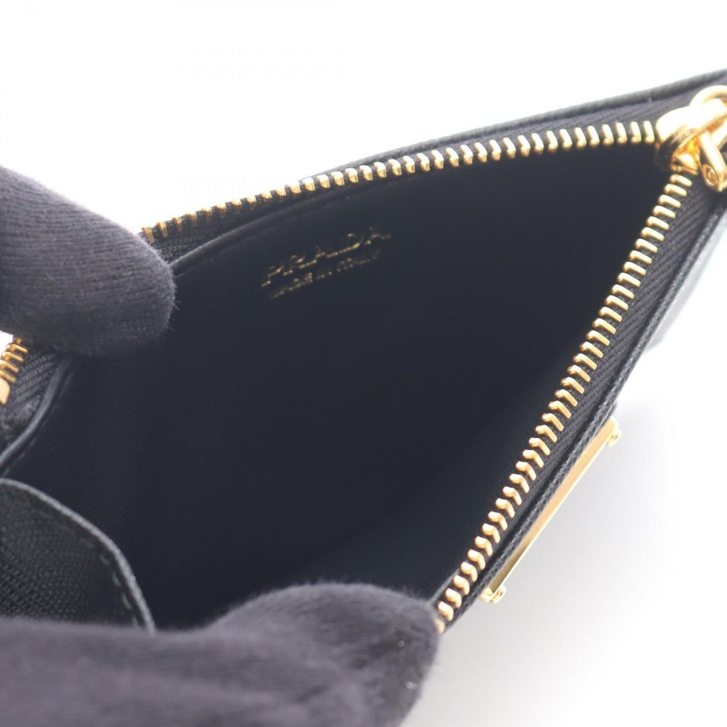 Prada Card Case Saffiano Triang 1mc086qhhf0002 Nero Saffiano Leather Card Case