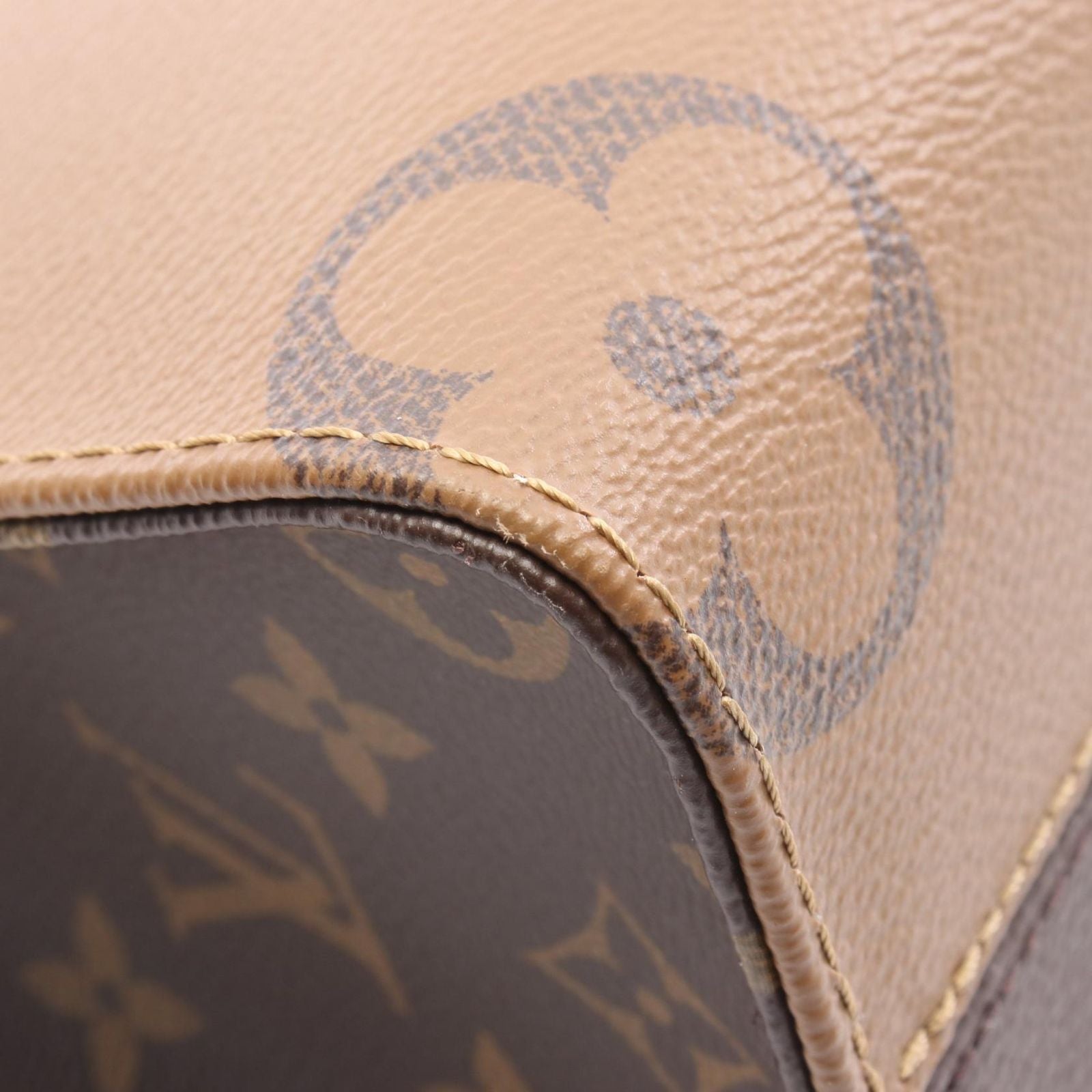 Louis Vuitton Handbag on the Go PM Monogram Giant Reverse M46373 PVC Coated