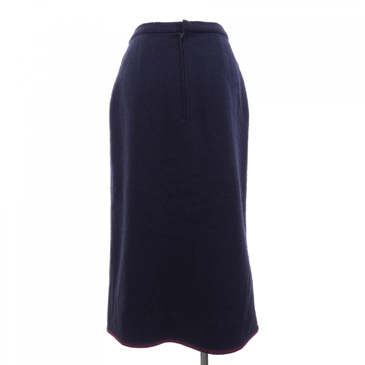 Vintage Chanel 20955 Suit