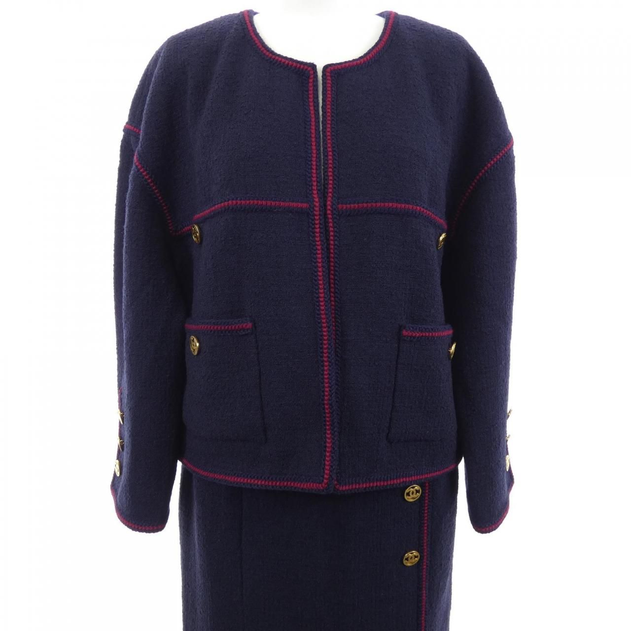 Vintage Chanel 20955 Suit