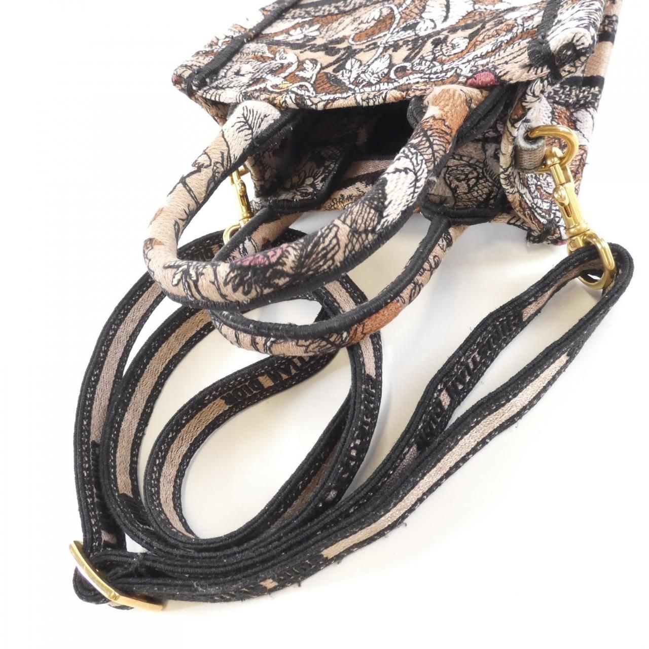 Christian Dior Jardin Magique Dior Book Tote Mini Vertical Bag S5555crzi