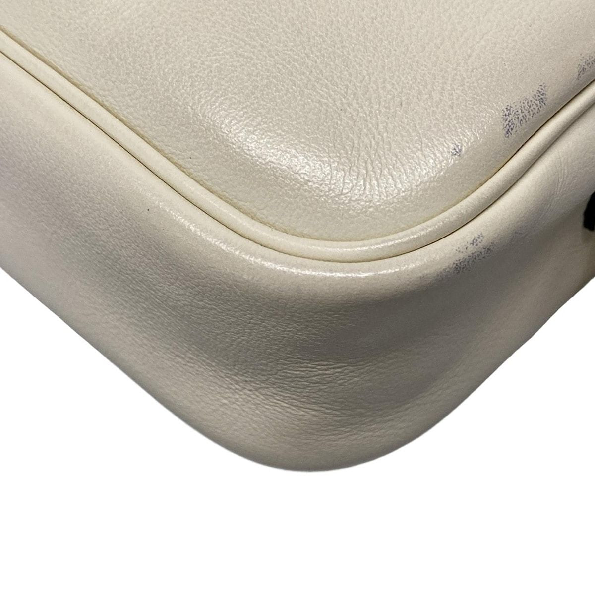 Fendi Shoulder Bag Easy Baguette 8bs044 Ivory X Black Chain Shoulder/strap