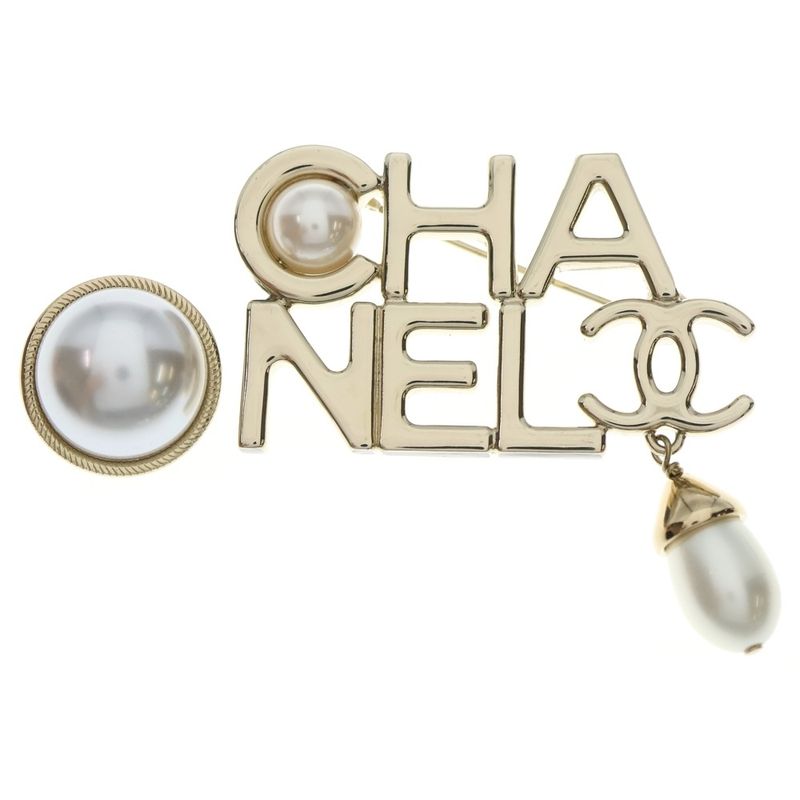 Chanel Logo Brooch Pin Badge Fake Pearl Gold