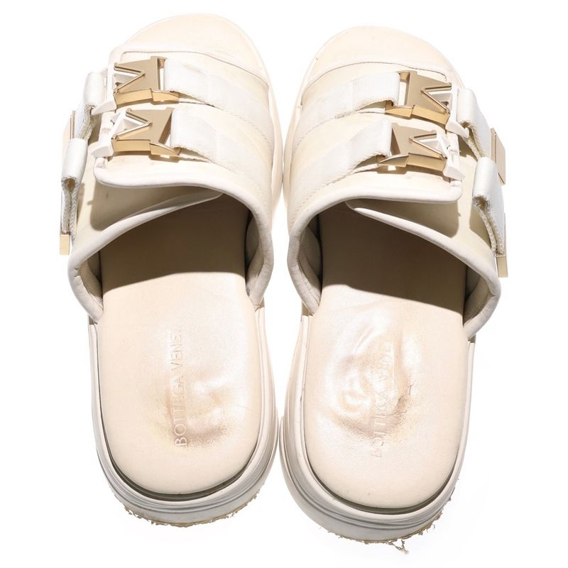 Bottega Veneta Flash Buckle Strap Flat Sandals Ivory