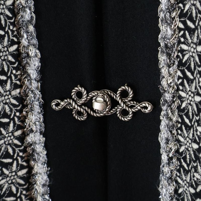 Chanel 15aw Coco Mark Turnlock All Over Pattern Jacquard Flare Sleeve Crew Neck