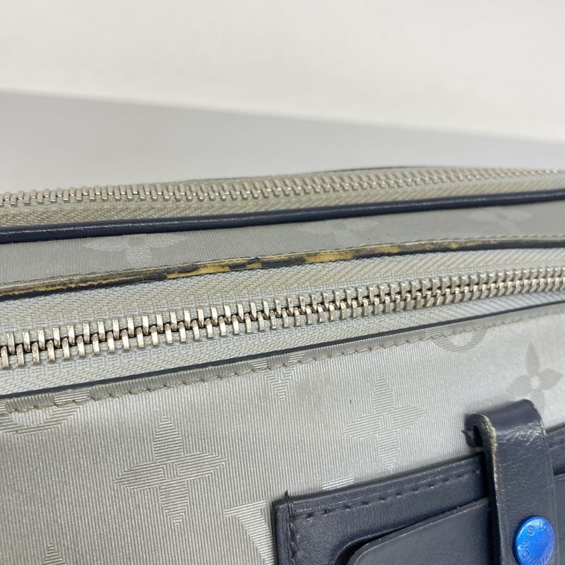 Louis Vuitton Clutch Bag Monogram Satellite Alpha Clutch M44171 Gray Men's