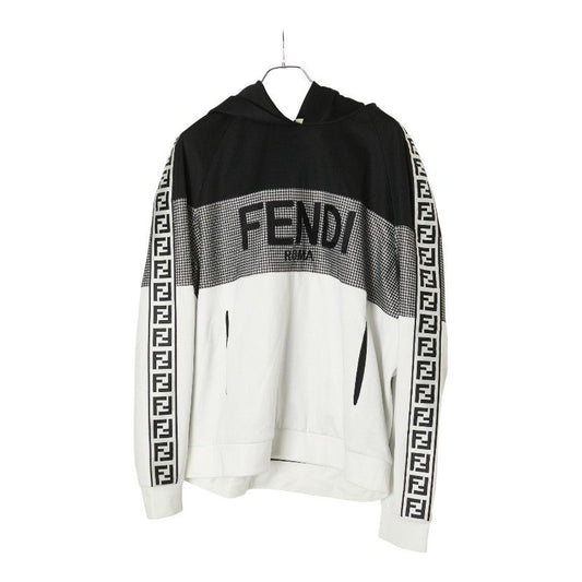 Fendi Logo Parka Pullover Size: XL Black White Polyester Cotton Men's Fendi