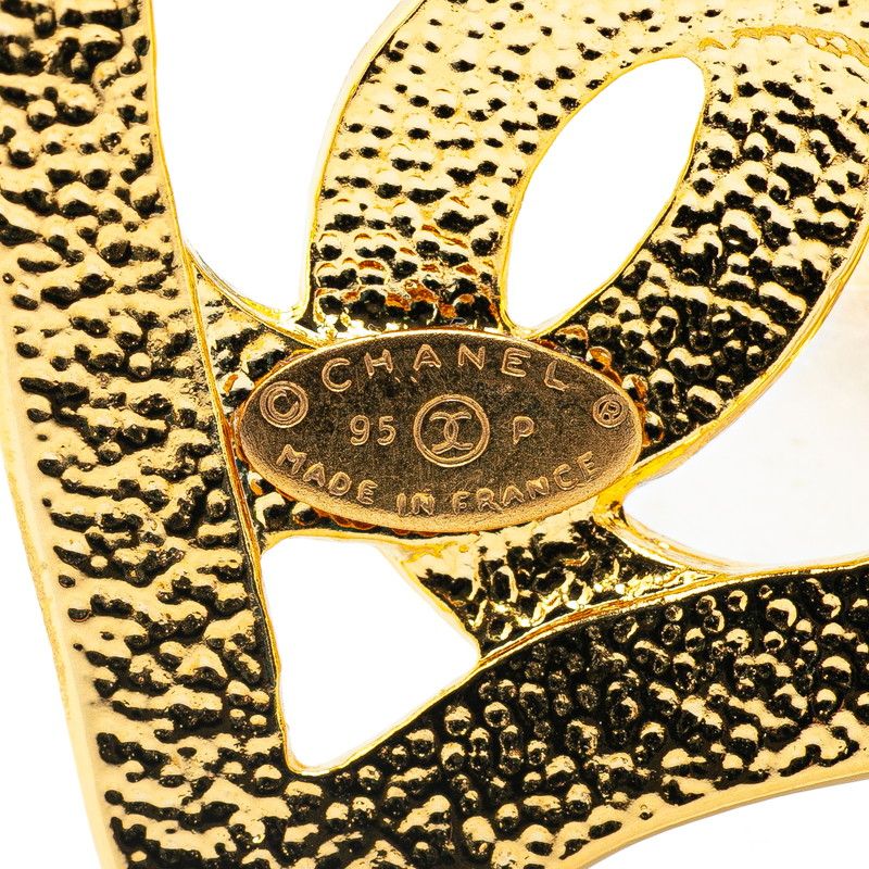 Chanel Vintage Large Coco Heart Gold Plated Ladies Chanel