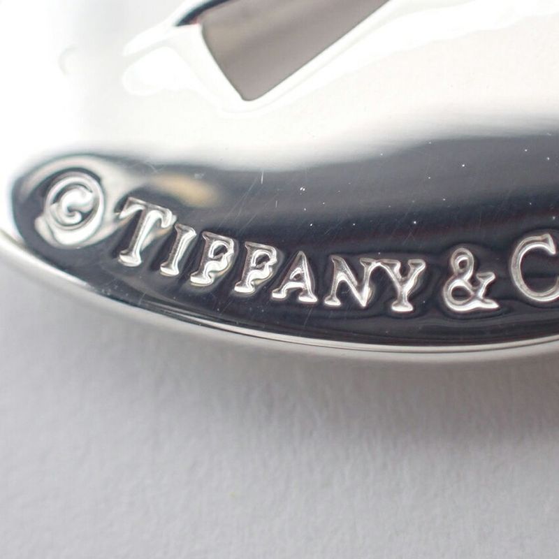 Tiffany & Co 925 Keyhole Heart Pendant Necklace j112-5