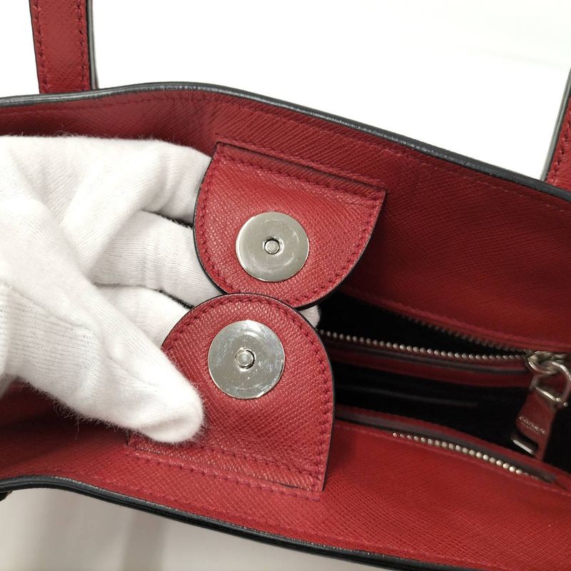 Prada Tote Bag Logo Plate Leather Red