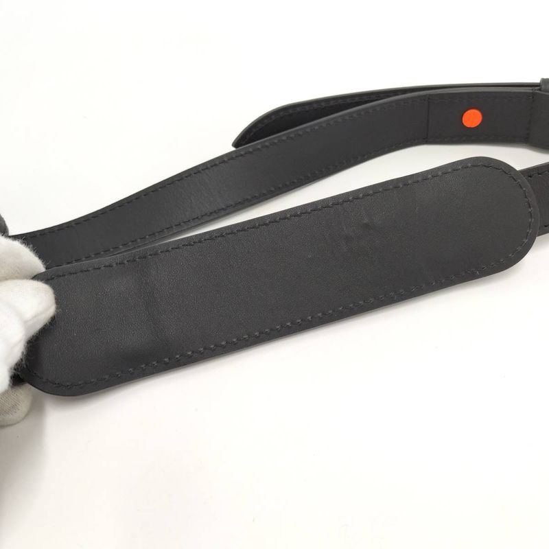 Louis Vuitton Monogram Utility Side Bag M44428