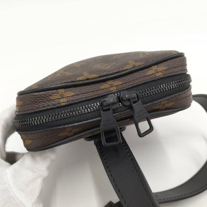 Louis Vuitton Monogram Utility Side Bag M44428