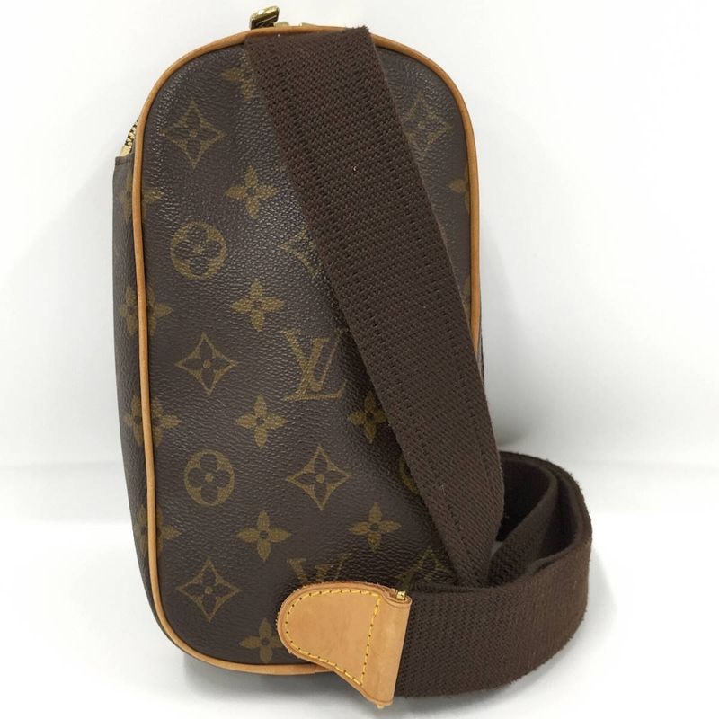 Louis Vuitton Pochette Gange Shoulder Bag Monogram Leather Brown M51870