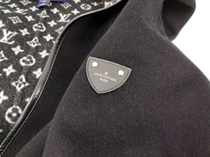 Louis Vuitton Hooded Wrap Coat Women's Size 40 Wool Black