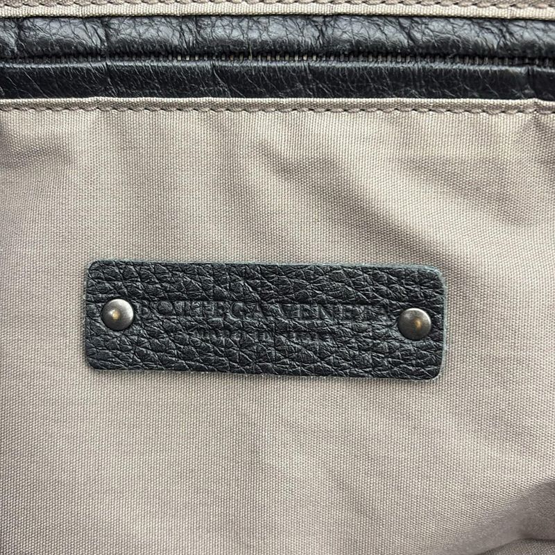 Bottega Veneta Business Bag Intrecciato Black Main Item No Lock Leather