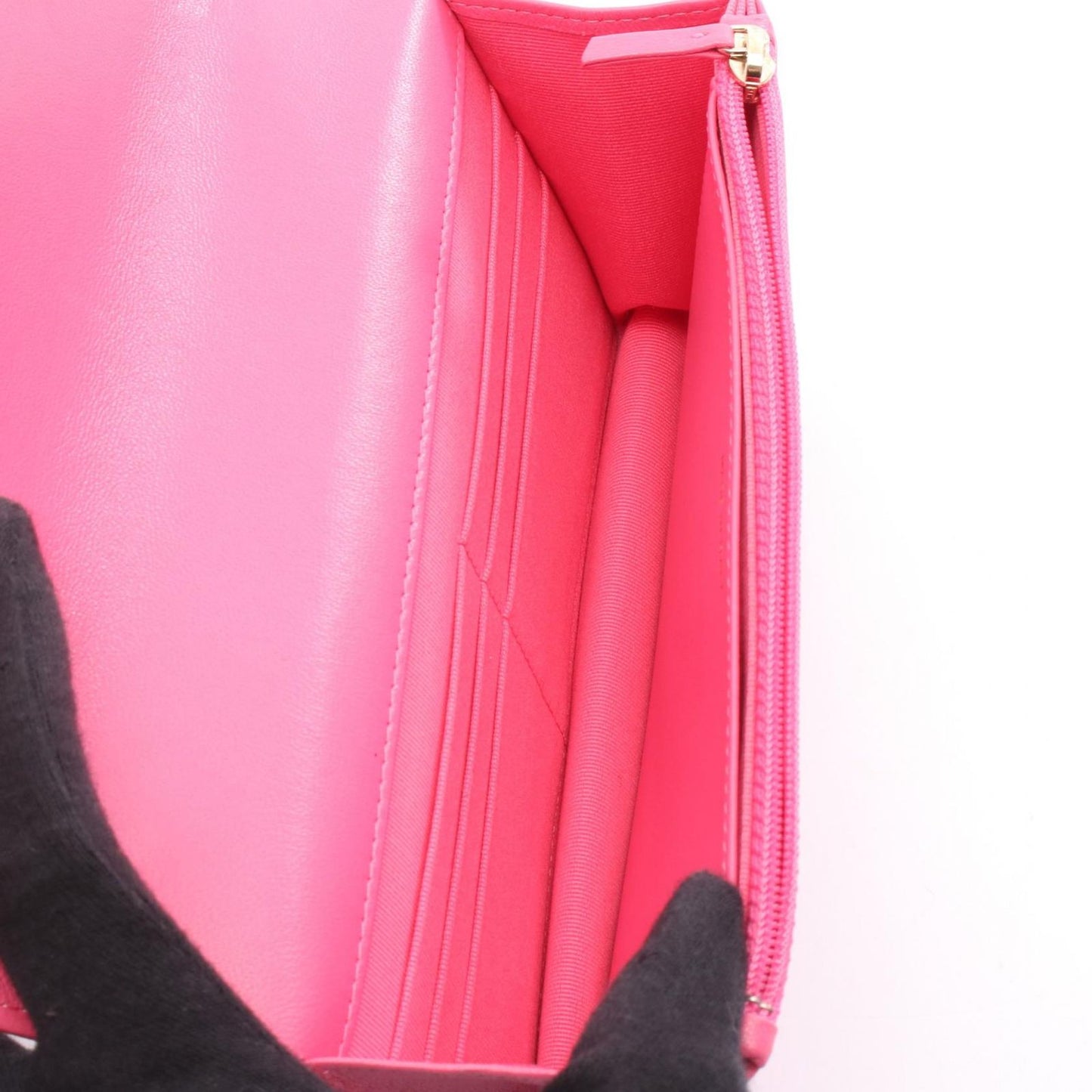Chanel Shoulder Bag 19 Dizneuf Pink Leather Chanel19 Matelasse Chain Wallet