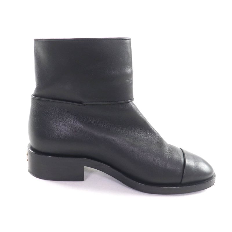 Chanel G39566 Coco Mark Leather Short Boots With Logo Button Black 38.5 Made In
