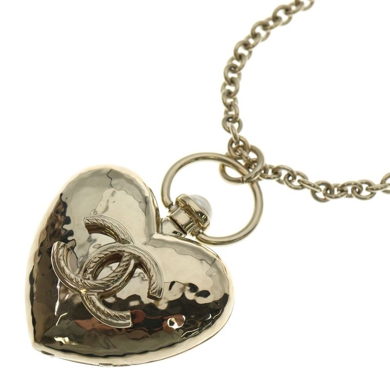 Chanel Fake Pearl Heart Locket Pendant Gold Women's