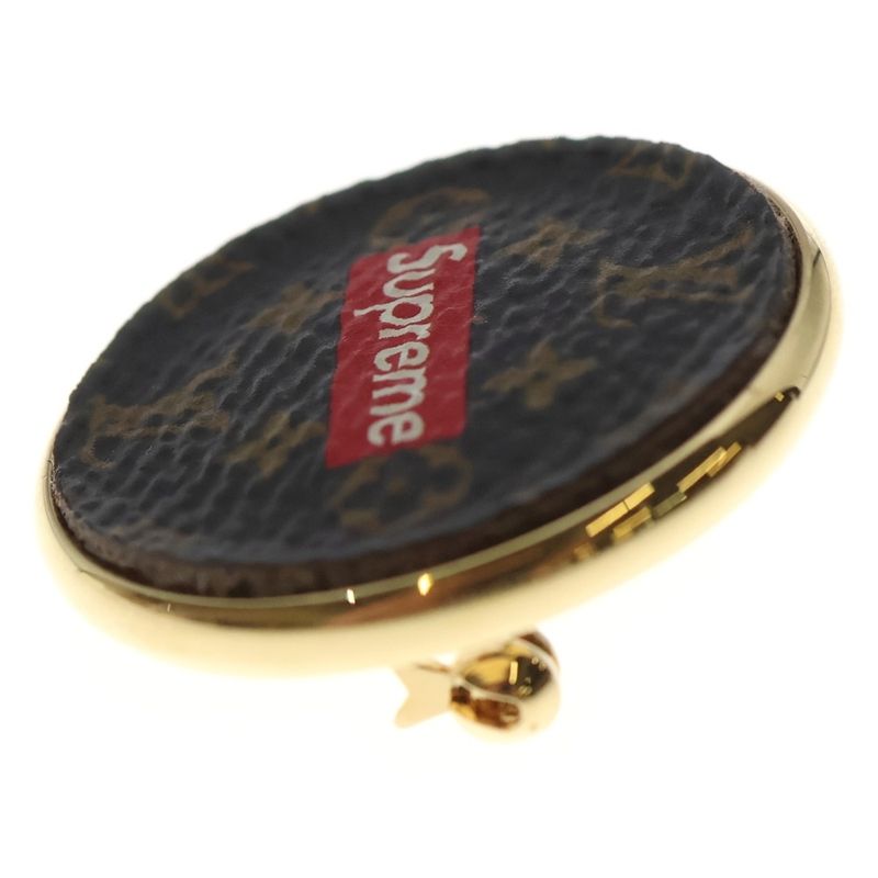 Supreme 17aw ×Louis Vuitton Monogram Box Logo Brooch Pin Badge Brown Gold